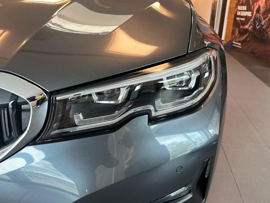 BMW Serie 3 320d Touring mhev 48V xdrive Business Advantage auto