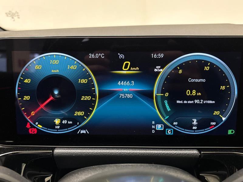 Mercedes GLA 200 d Premium auto