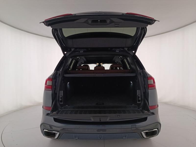 BMW X5 xdrive30d mhev 48V Msport auto