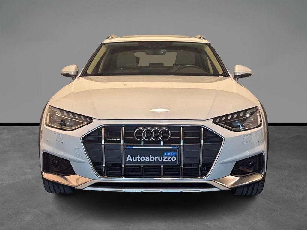 Audi A4 Allroad 40 2.0 tdi mhev Identity Contrast quattro 204cv s-tronic
