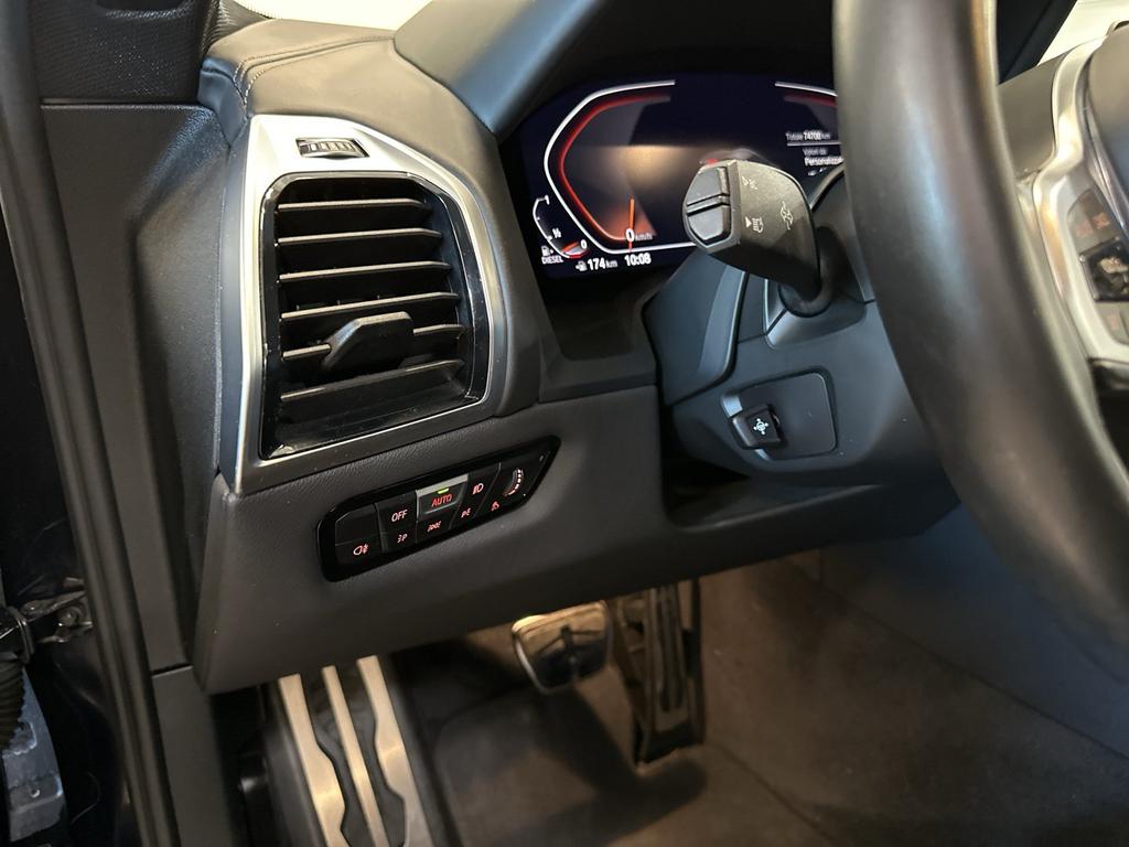 BMW Serie 8 840d Coupe mhev 48V xdrive Individual Composition auto