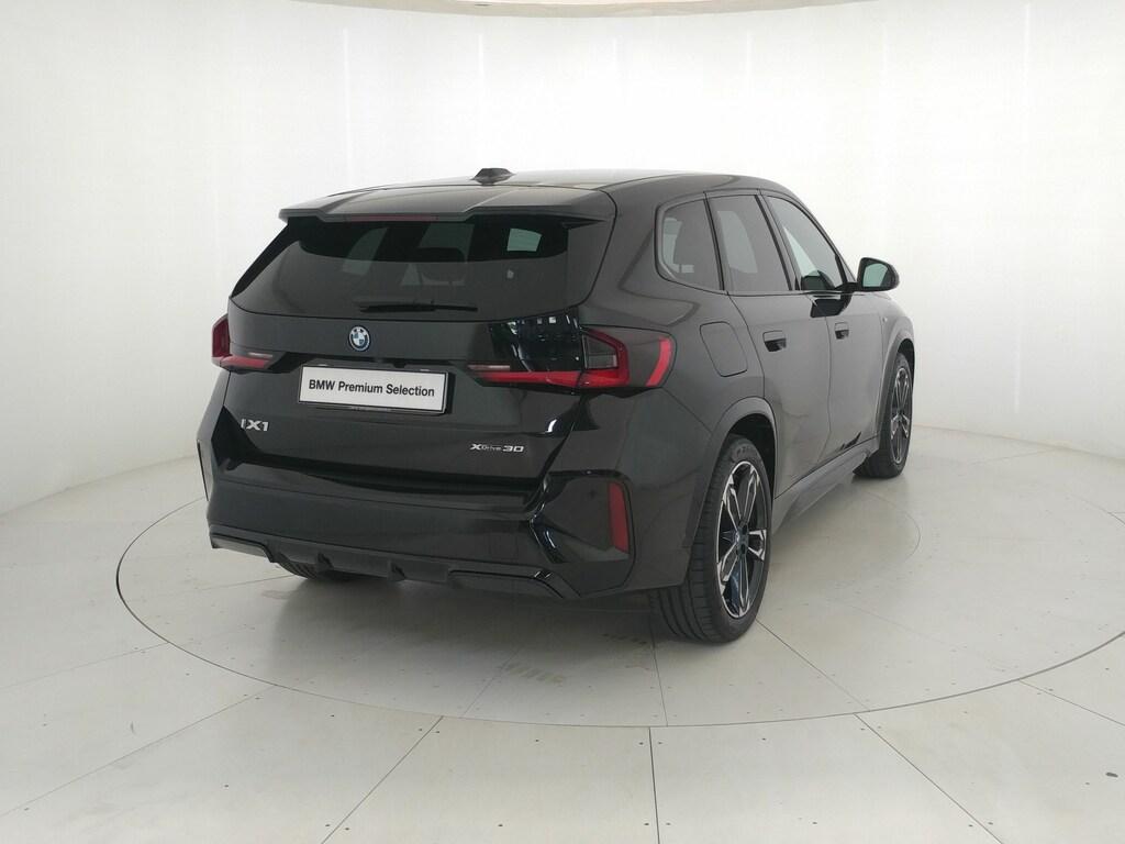 BMW iX1 30 xdrive Msport