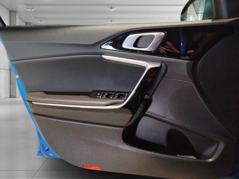 Kia Xceed 1.0 t-gdi High Tech Gpl 117cv