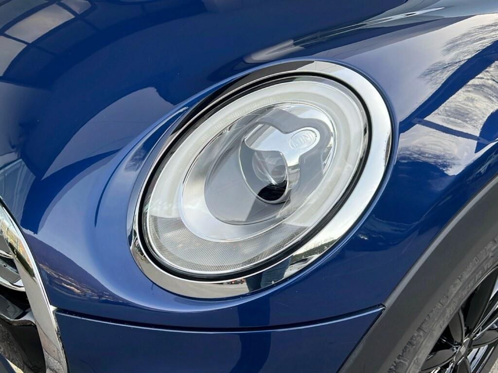 Mini Cooper D 1.5 D Cooper D Business XL Auto