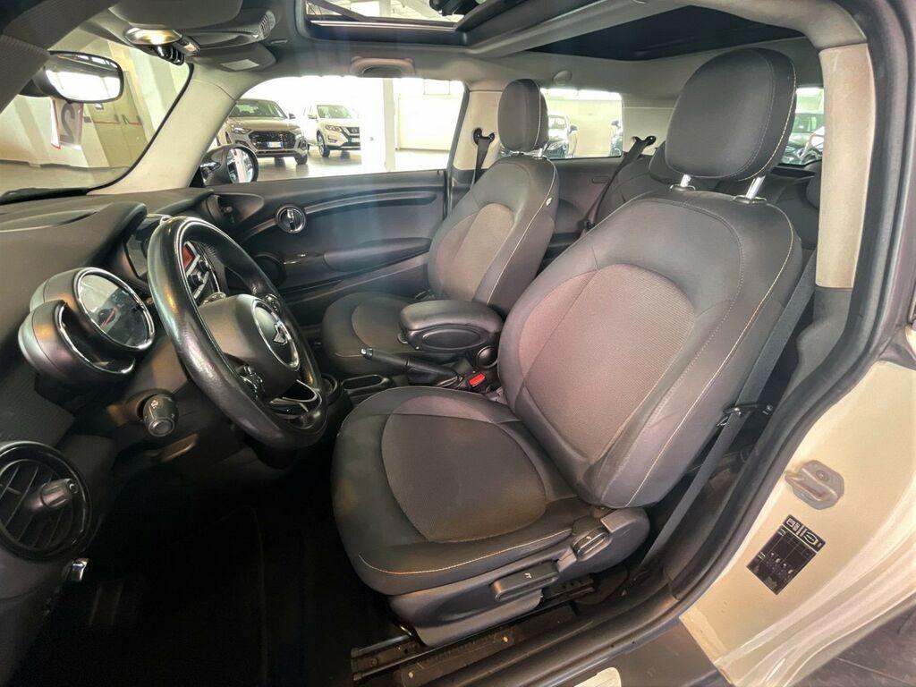 Mini Cooper 1.5 Cooper Auto