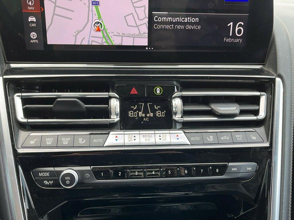 BMW Serie 8 840d Cabrio mhev 48V xdrive auto