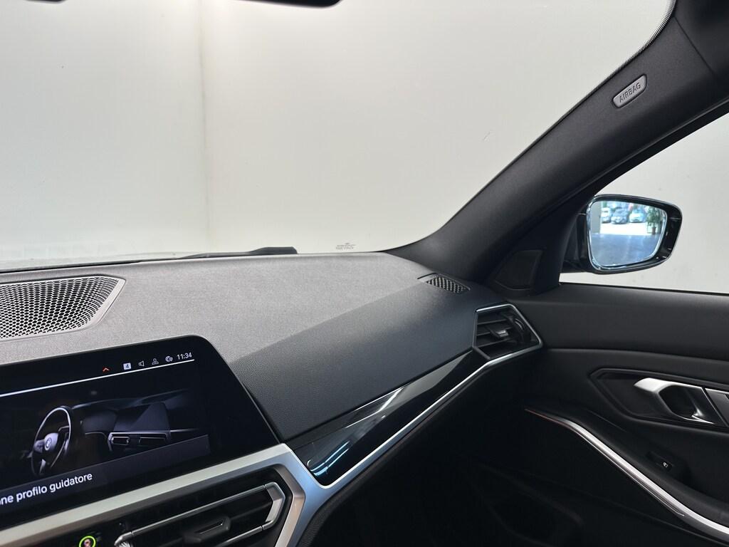 BMW Serie 3 318d Touring mhev 48V Msport auto
