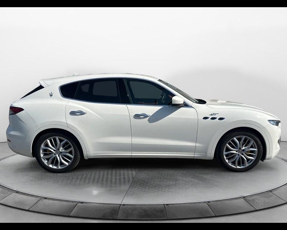 Maserati Levante 2.0 mhev GT 330cv auto
