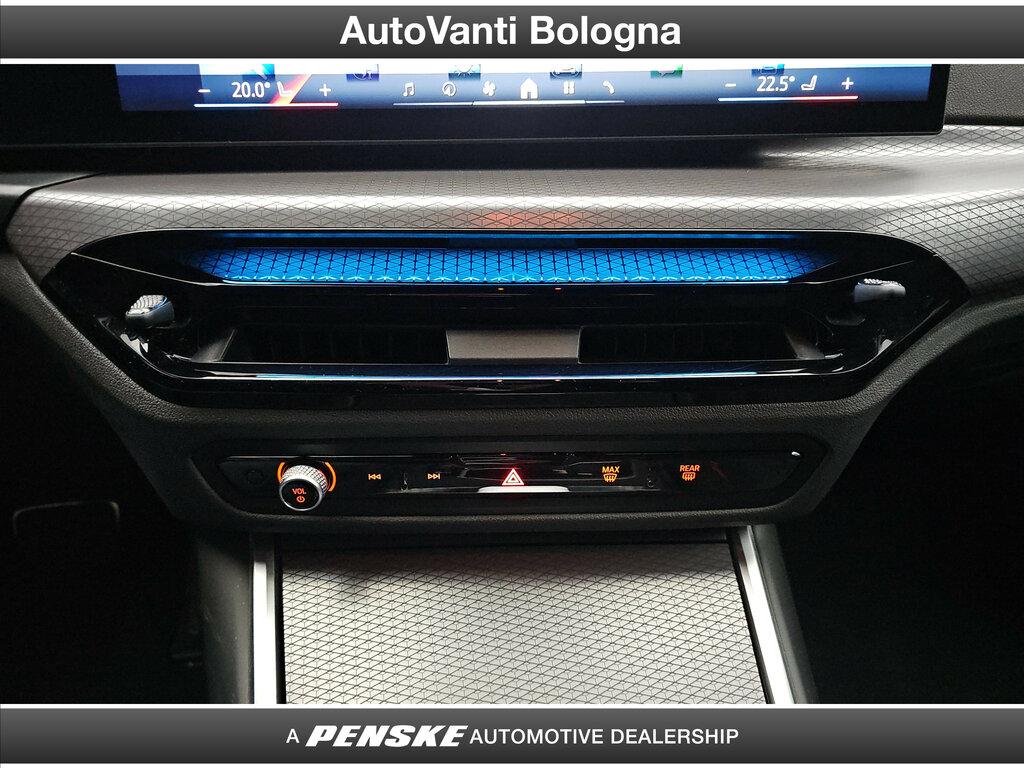 BMW Serie 3 320d Touring mhev 48V Msport xdrive auto