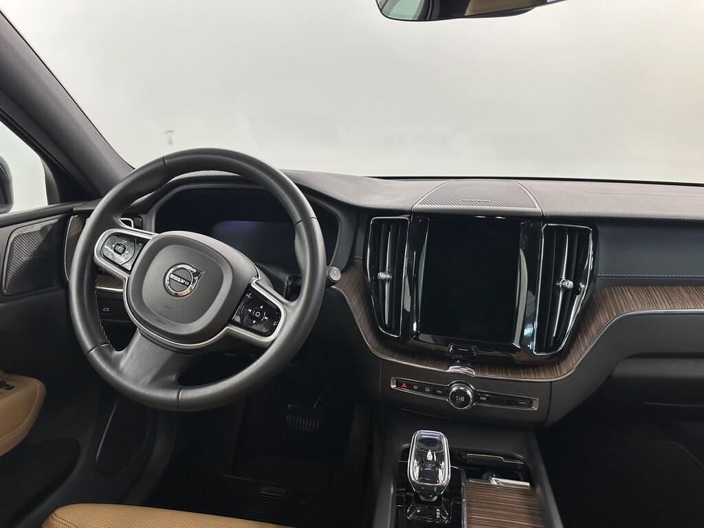 Volvo XC60 2.0 b5 Ultimate Bright awd auto