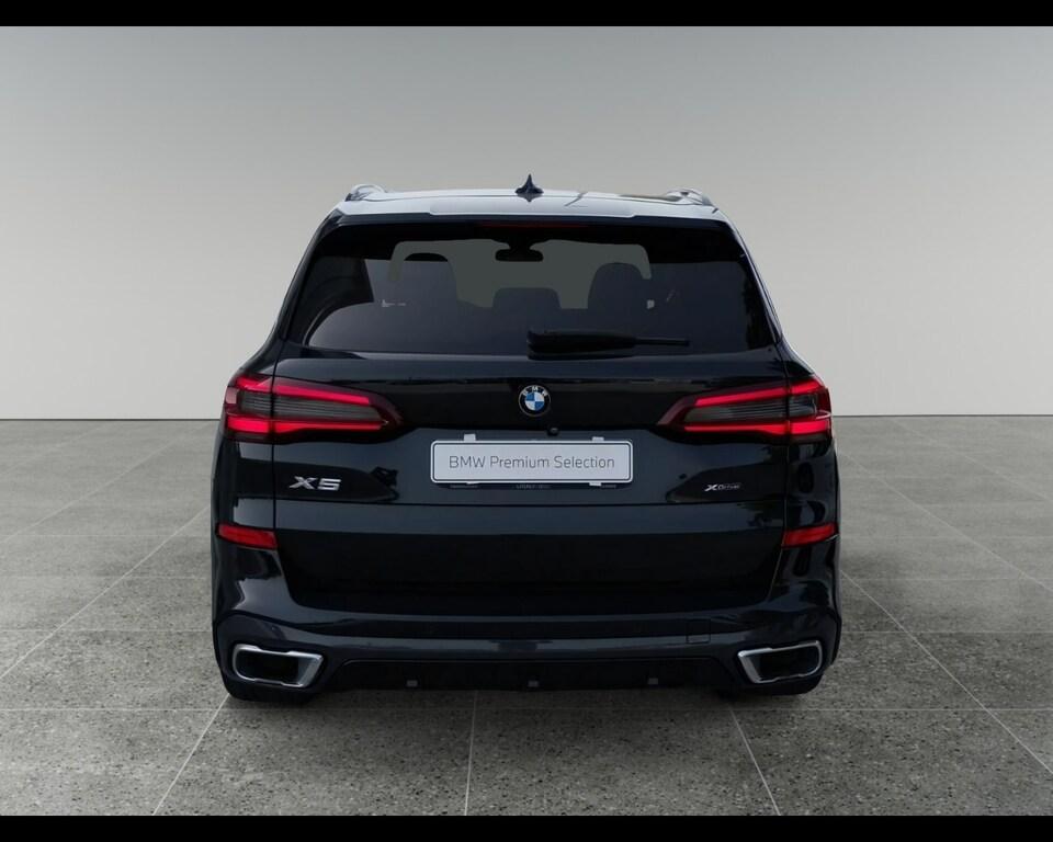 BMW X5 xdrive40d mhev 48V Msport auto