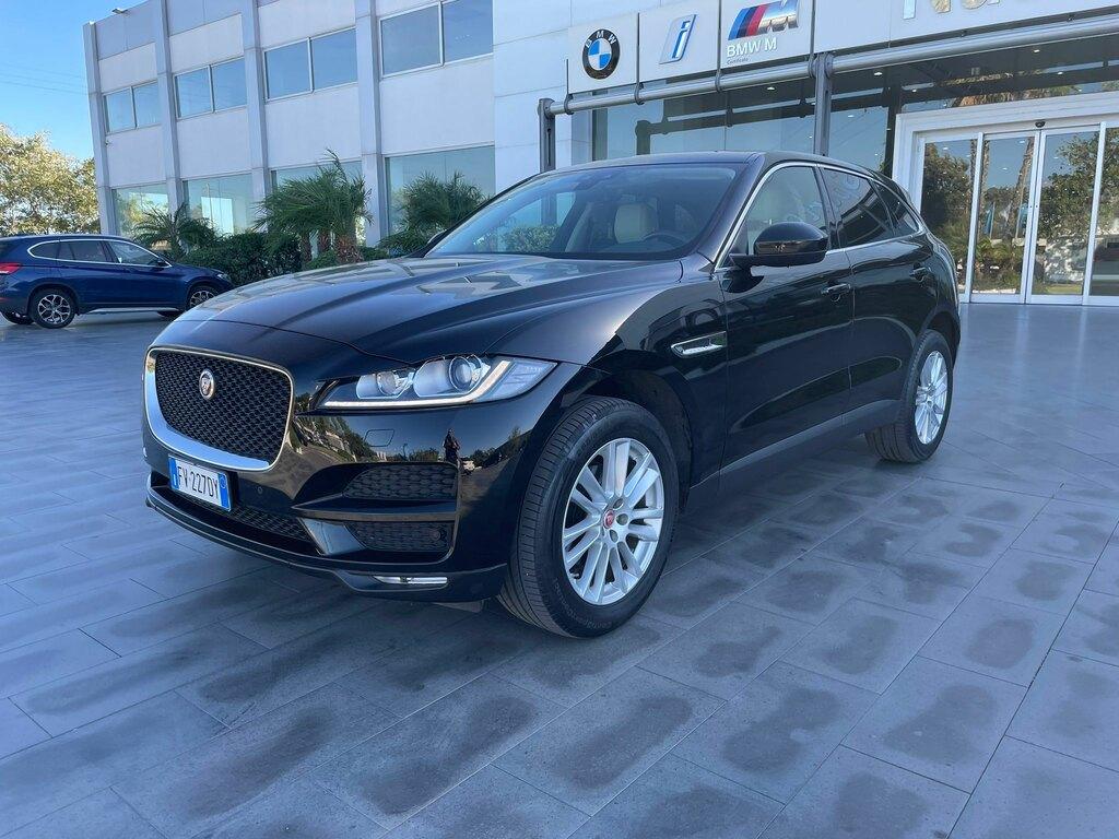 Jaguar F-Pace 2.0d i4 Prestige 180cv auto my19