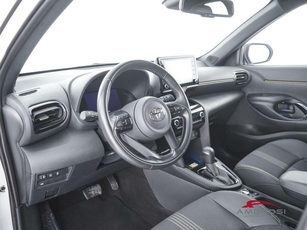 Toyota Yaris Cross 1.5h Premiere awd-i 116cv e-cvt