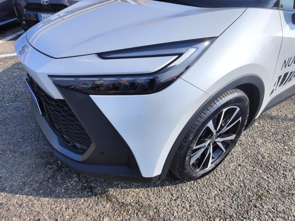 Toyota C-HR 1.8 hv Trend fwd e-cvt