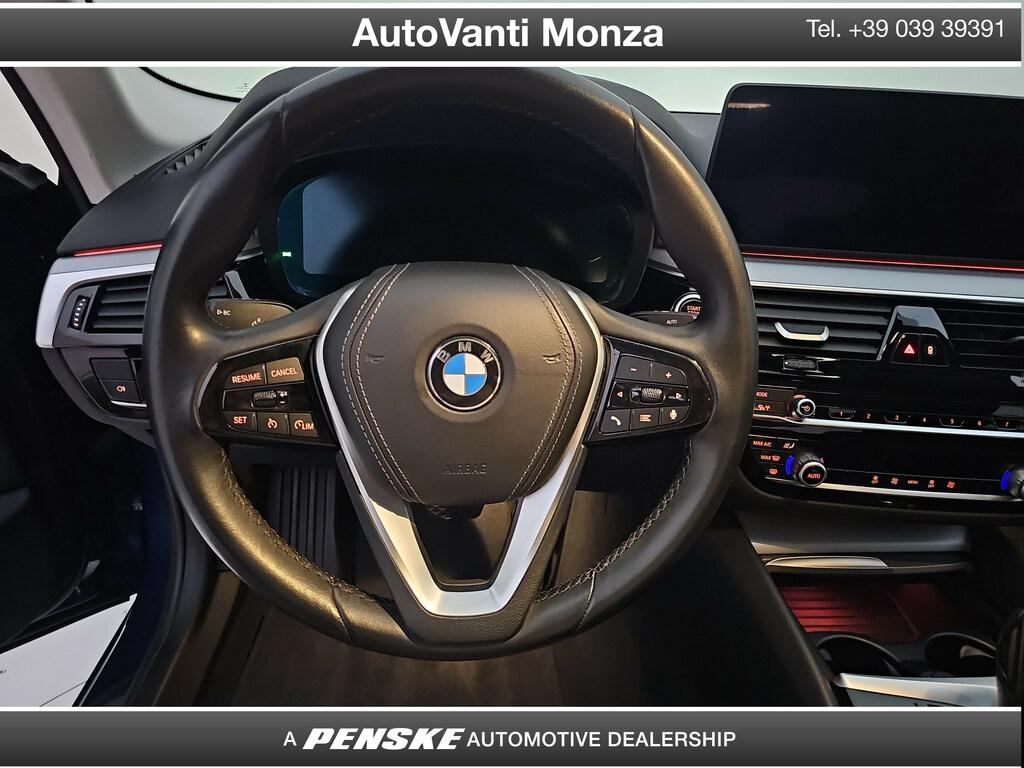 BMW Serie 5 520d mhev 48V Business auto