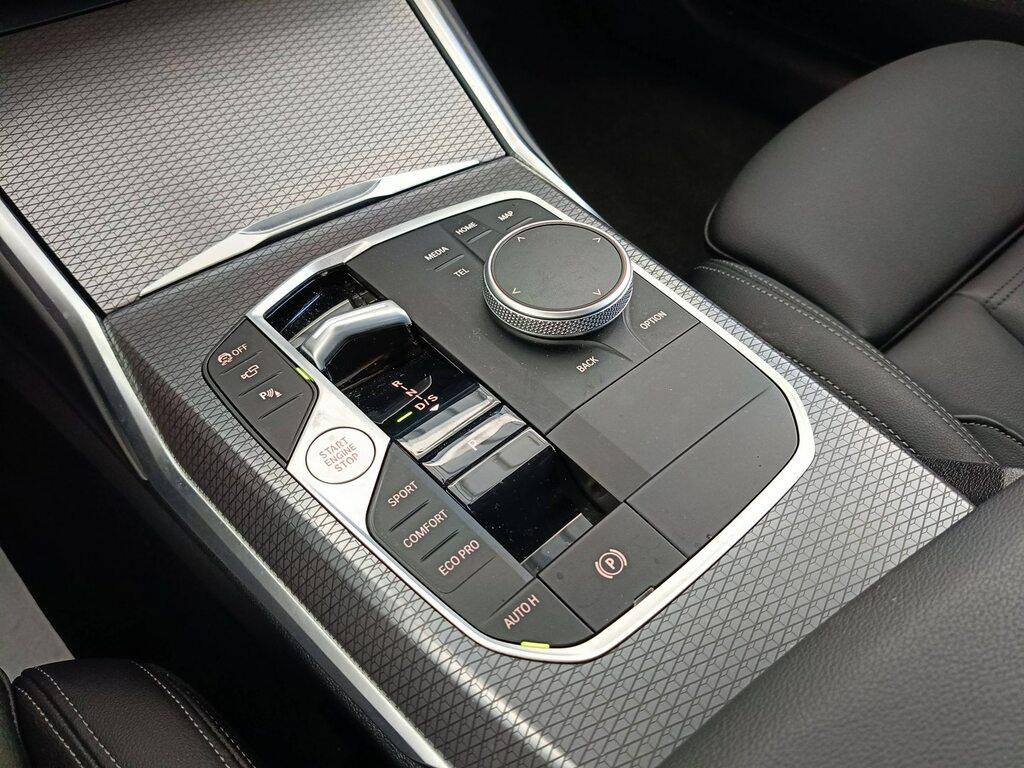 BMW Serie 3 320d Touring mhev 48V xdrive M Sport Pro auto