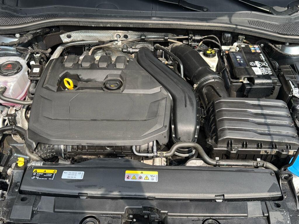 Cupra Leon Sportstourer 1.5 hybrid 150cv dsg
