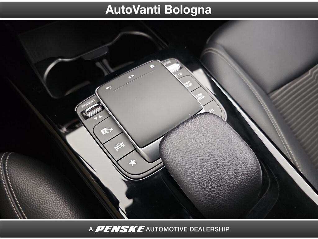 Mercedes CLA Shooting Brake 180 d Night edition auto