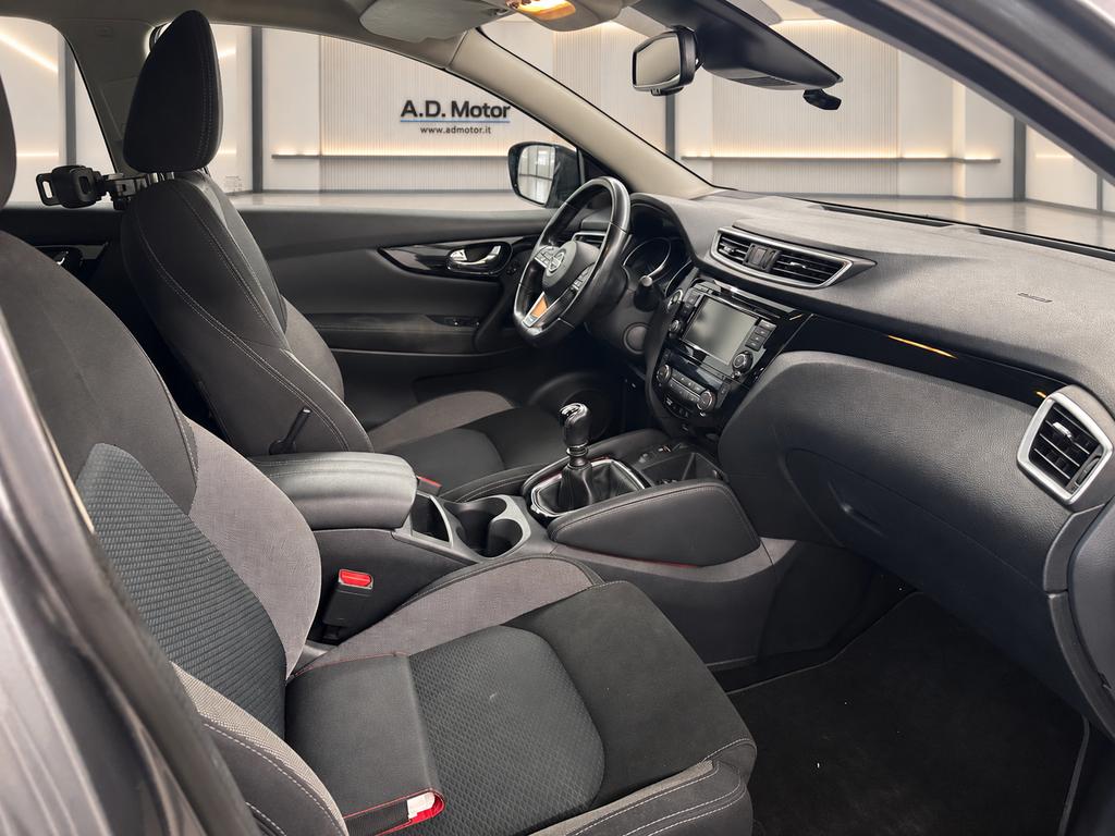 Nissan Qashqai 1.5 dci N-Connecta 115cv