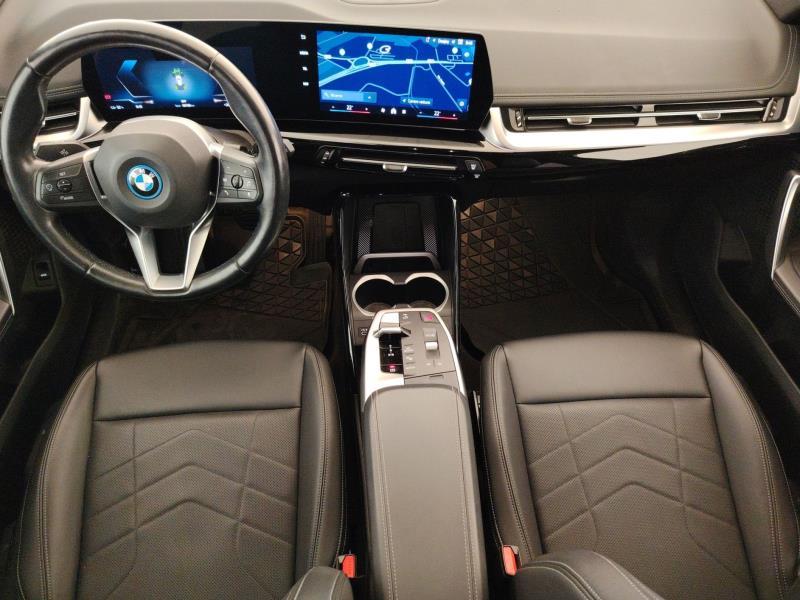 BMW iX1 edrive 20 X-Line