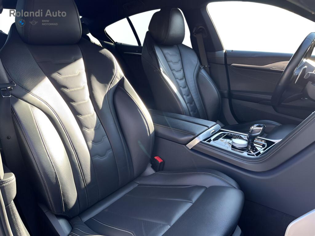 BMW Serie 8 840d Gran Coupe mhev 48V xdrive Individual Composition Msport auto