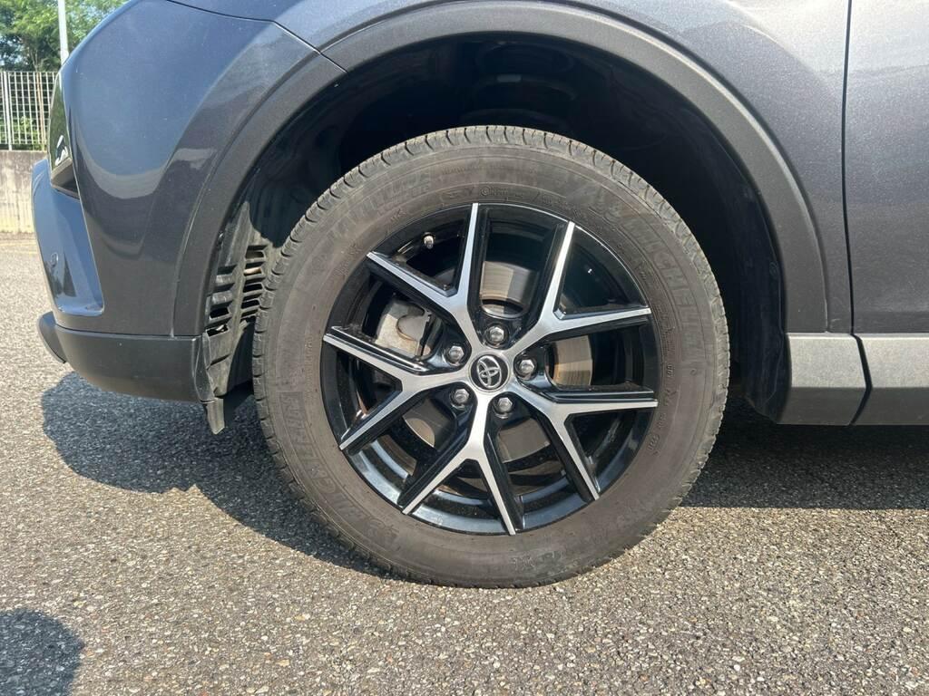 Toyota RAV4 2.5 vvt-i hybrid Style 2wd e-cvt my17