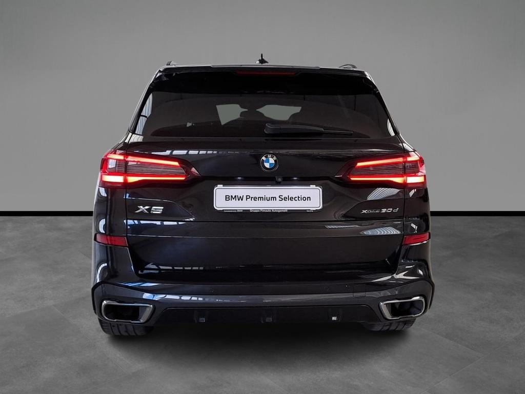 BMW X5 xdrive30d mhev 48V Business auto