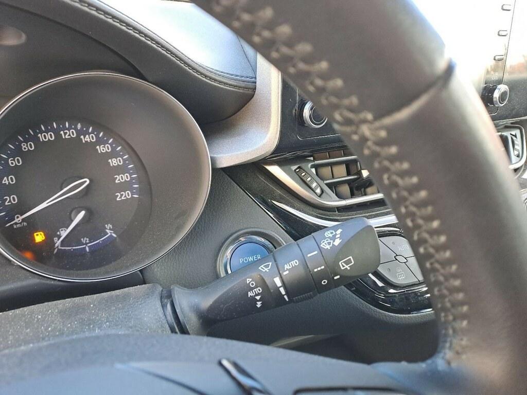 Toyota C-HR 1.8h Active e-cvt