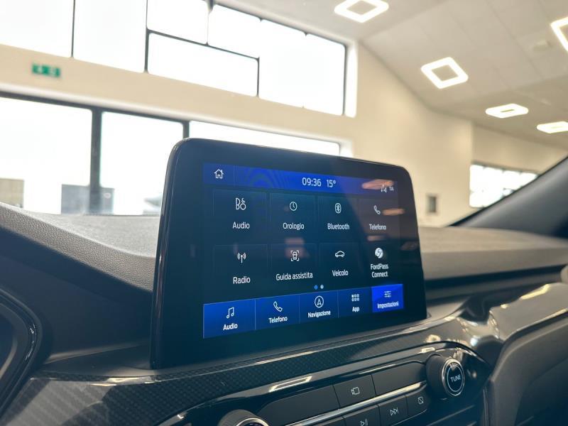Ford Kuga 2.5 full hybrid ST-line X 2wd 190cv e-shifter