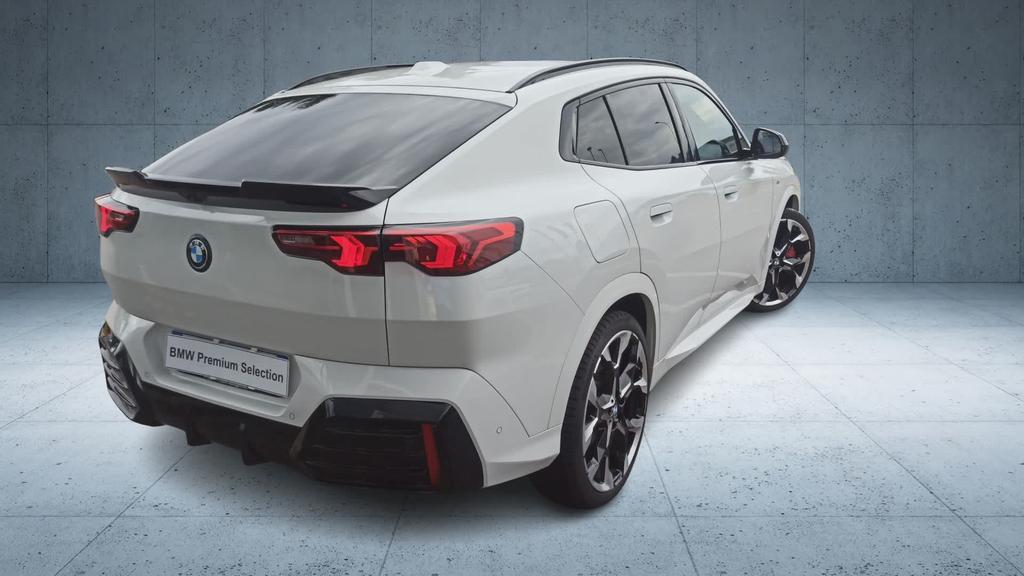 BMW X2 sdrive 18d auto