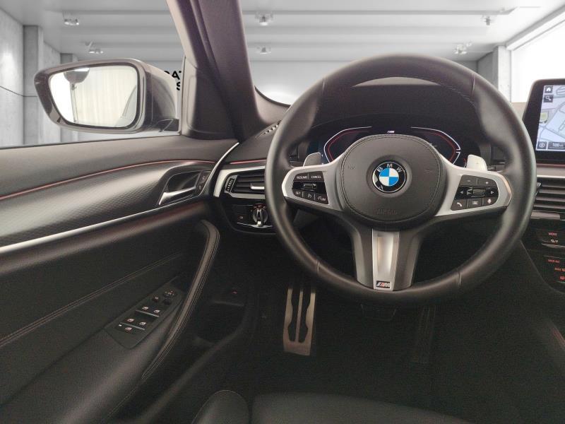 BMW Serie 5 530d Touring mhev 48V xdrive Msport auto