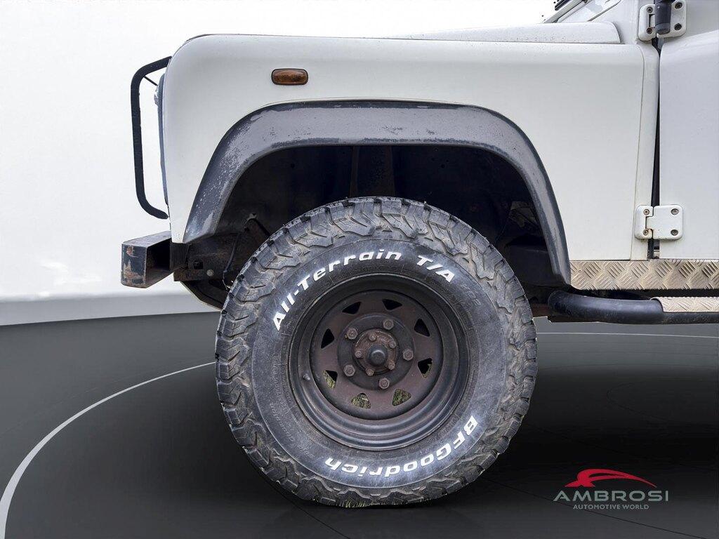 Land Rover Defender 110 2.5 td5 S SW