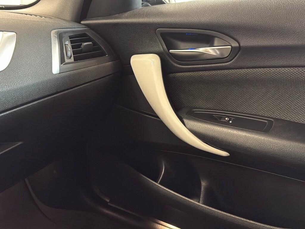 BMW Serie 1 116d Urban 5p