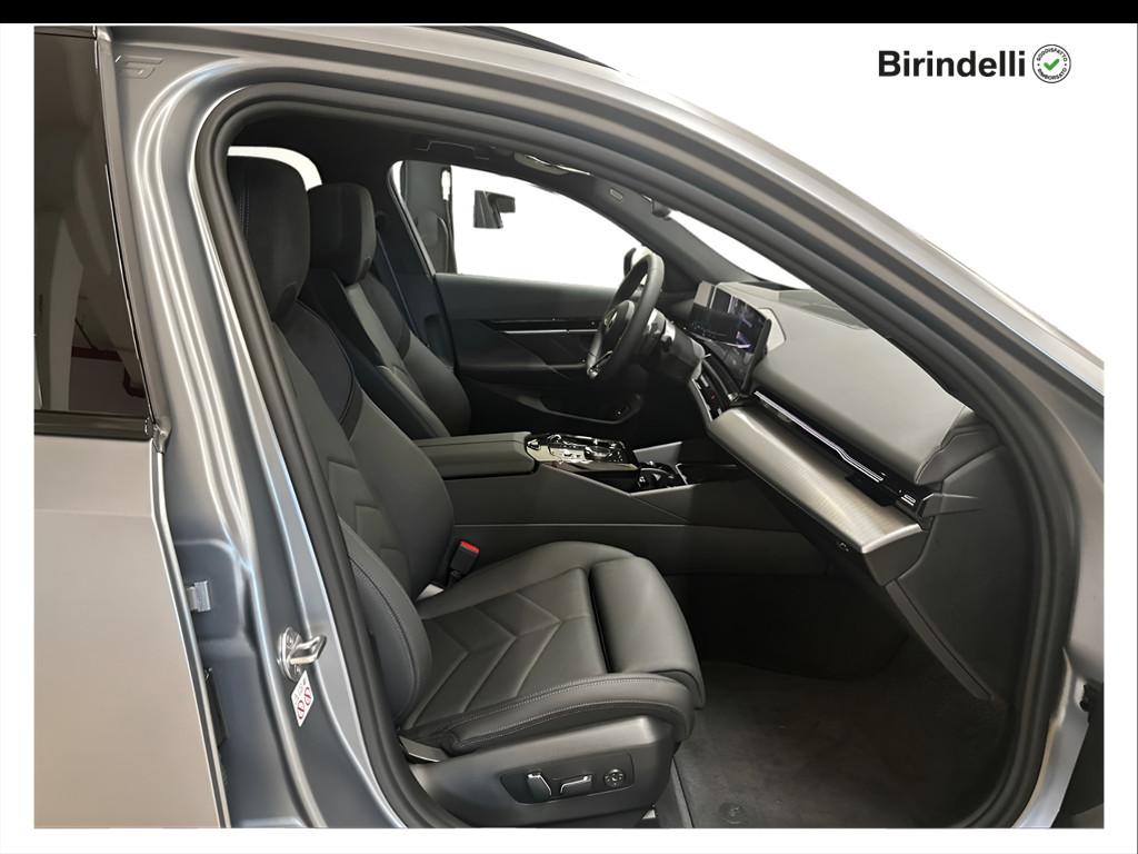 BMW Serie 5 520d Touring 48V xdrive Msport auto