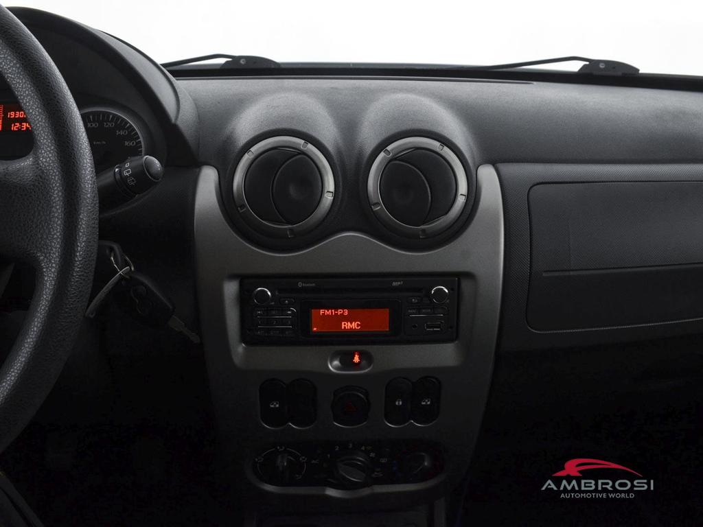 Dacia Duster 1.5 dci Ambiance 4x2 90cv my13