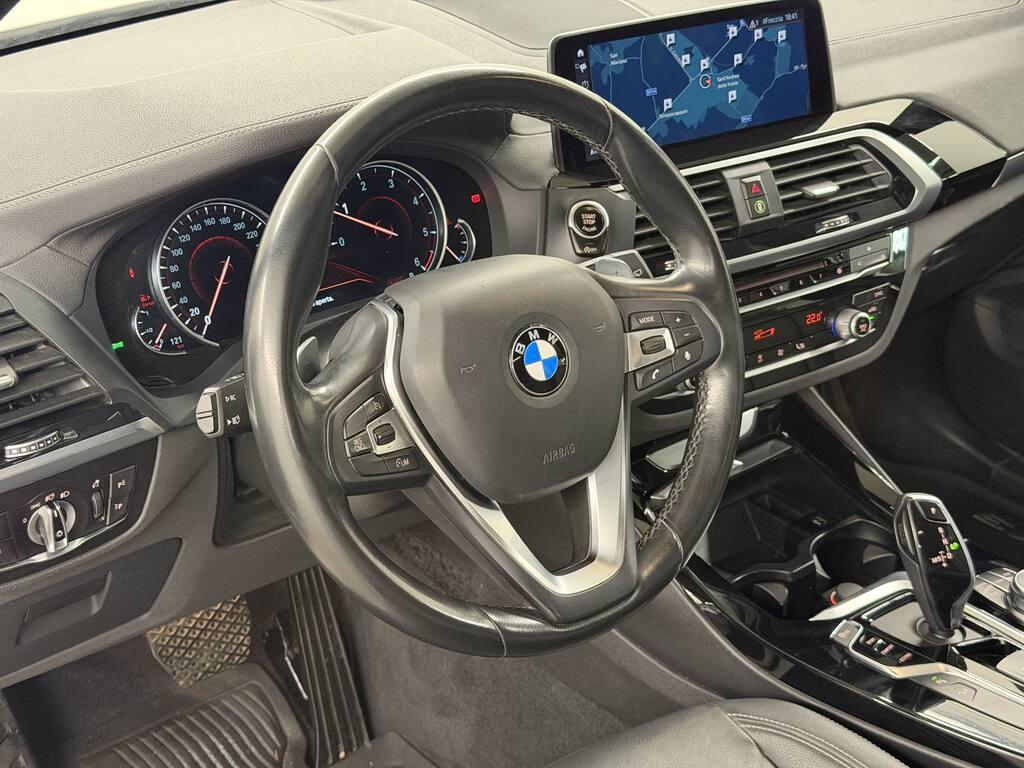 BMW X3 xdrive20d Luxury 190cv auto my19