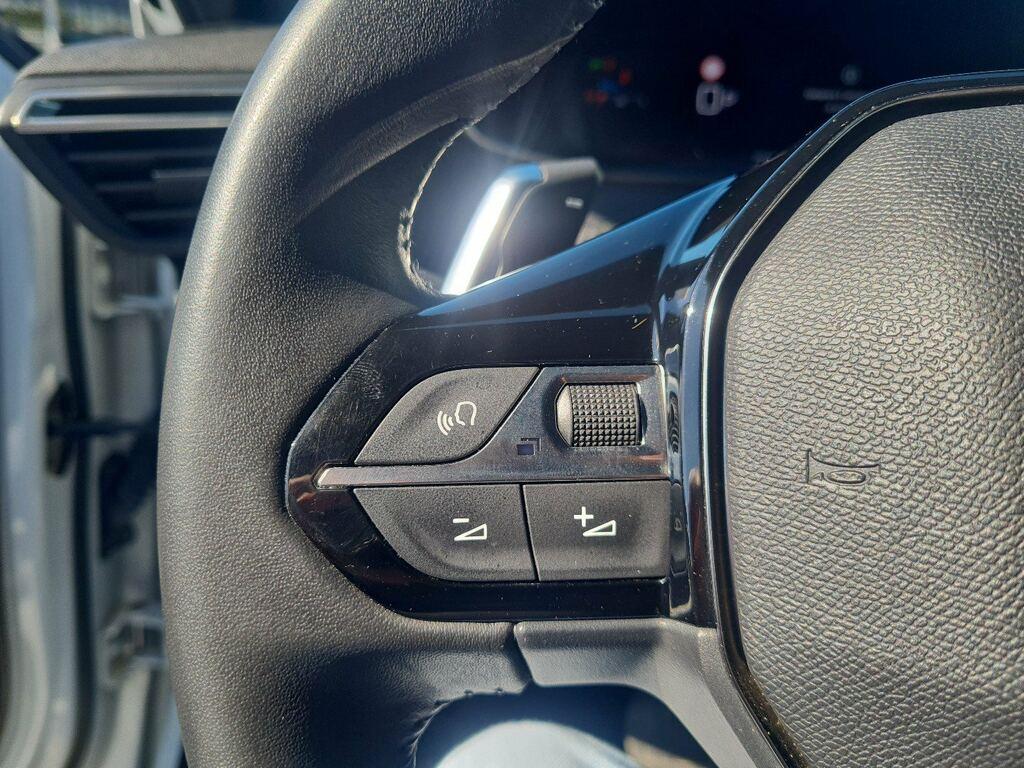 Peugeot 2008 1.5 bluehdi Allure s&s 130cv eat8