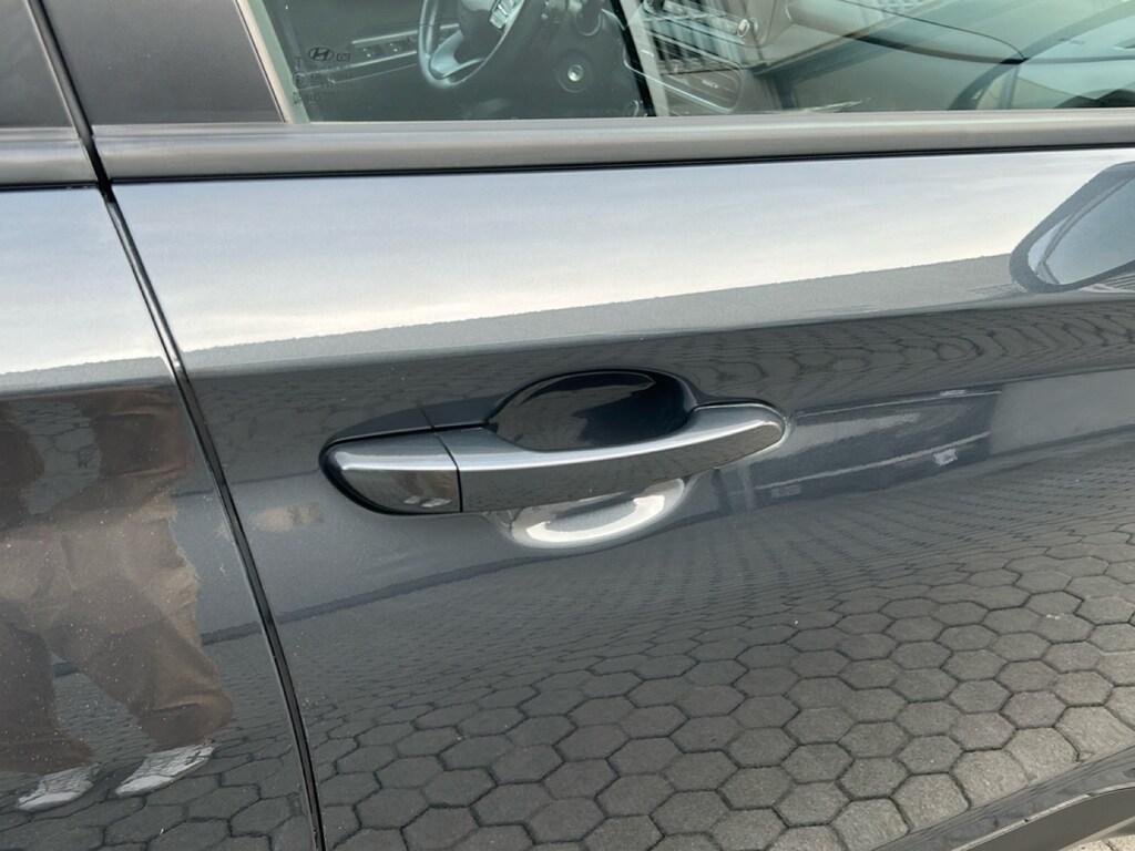 Hyundai Kona 1.6 hev Xtech 2wd dct