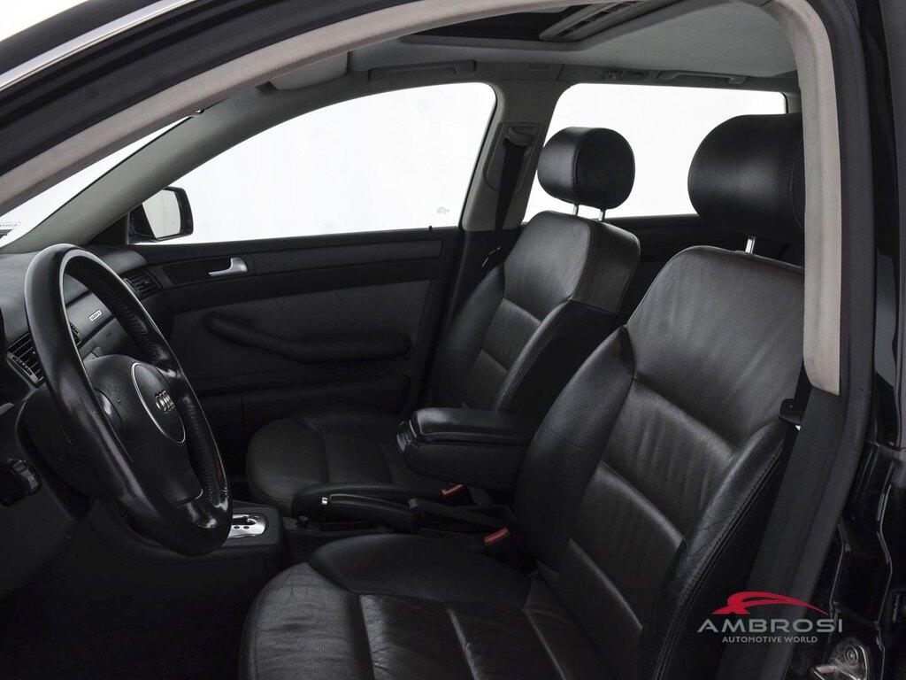 Audi Allroad 2.5 V6 tdi quattro tiptronic