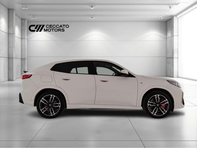 BMW iX2 edrive 20 MSport Pro