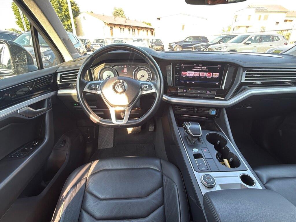 Volkswagen Touareg 3.0 V6 tdi Black Style 231cv tiptronic