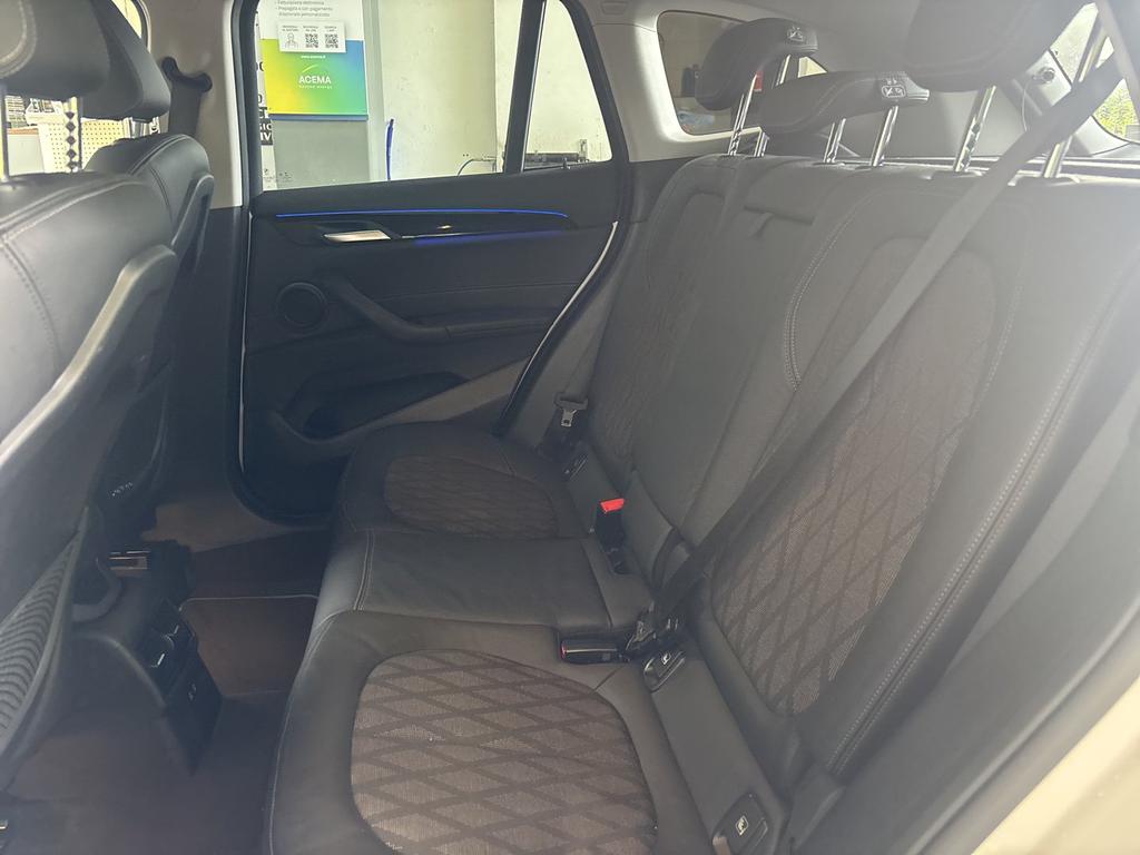 BMW X1 sdrive18d xLine Plus auto