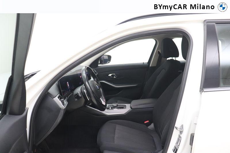 BMW Serie 3 320d Touring mhev 48V auto