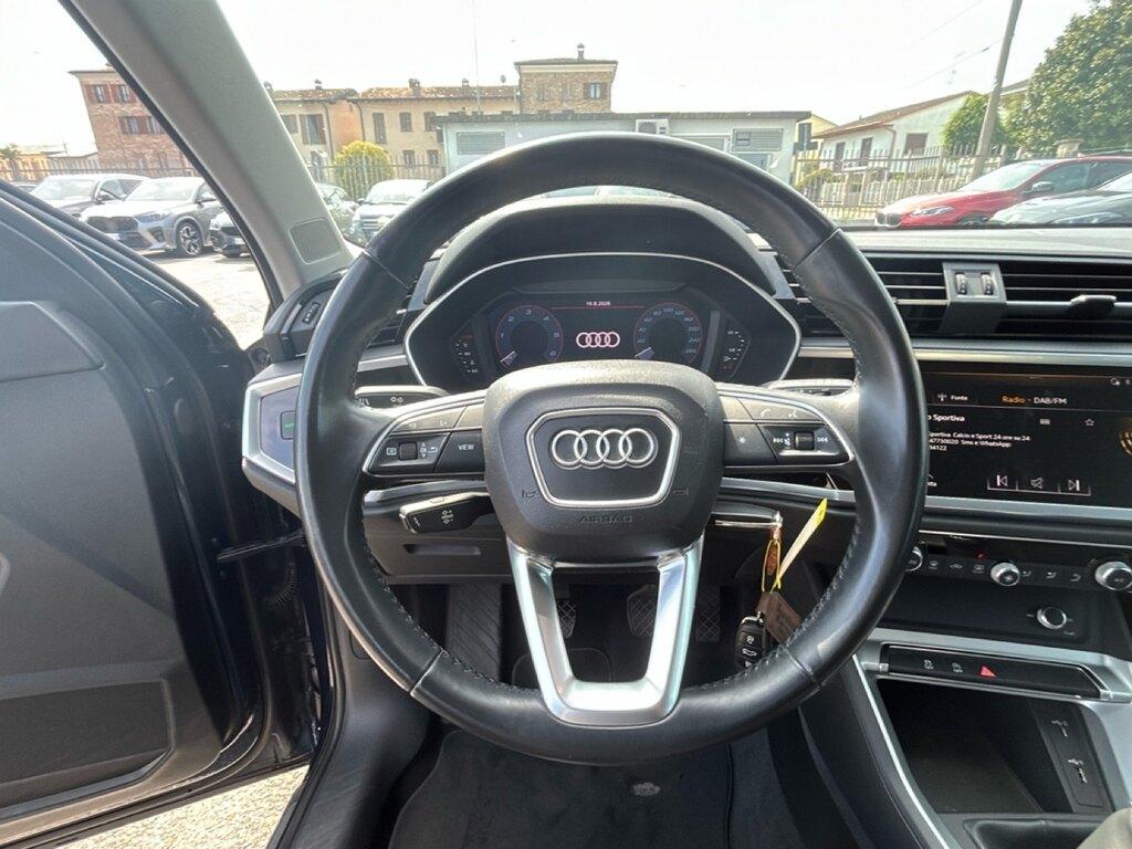 Audi Q3 35 2.0 tdi Business quattro