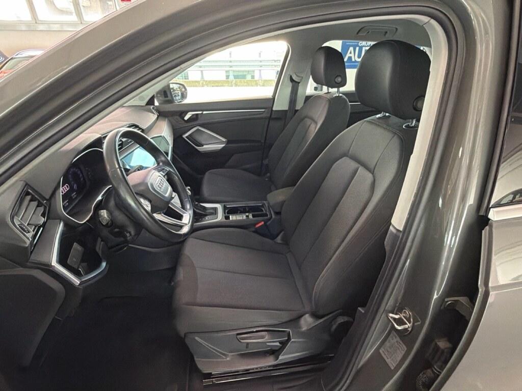 Audi Q3 35 1.5 tfsi mhev Business Advanced s-tronic