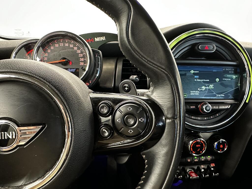 Mini Cooper SD 2.0 TwinPower Turbo Cooper SD Steptronic