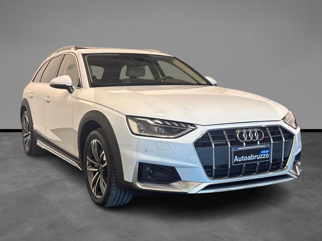Audi A4 Allroad 40 2.0 tdi mhev Identity Contrast quattro 204cv s-tronic