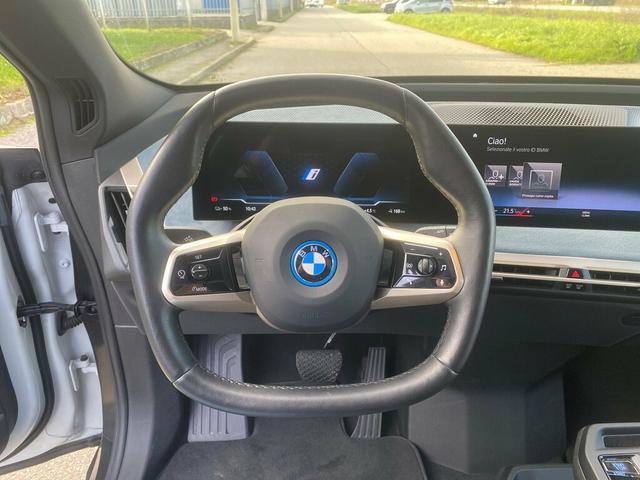 BMW iX xdrive40