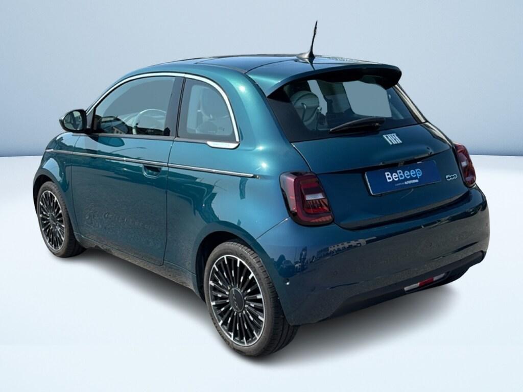Fiat 500 e La Prima