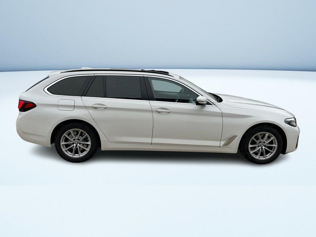 BMW Serie 5 520d Touring mhev 48V Business auto